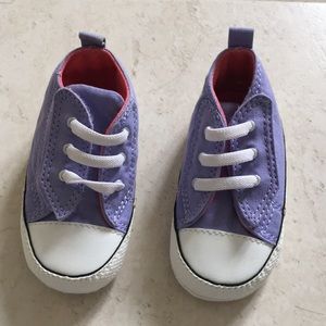 Converse infant shoes